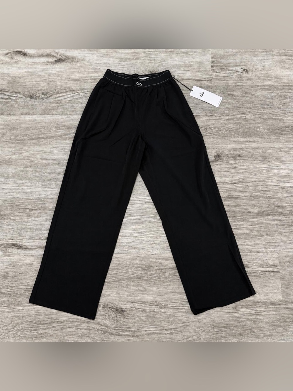 ALO Yoga Black Wide-Leg Lounge Pants with Elastic Waistband